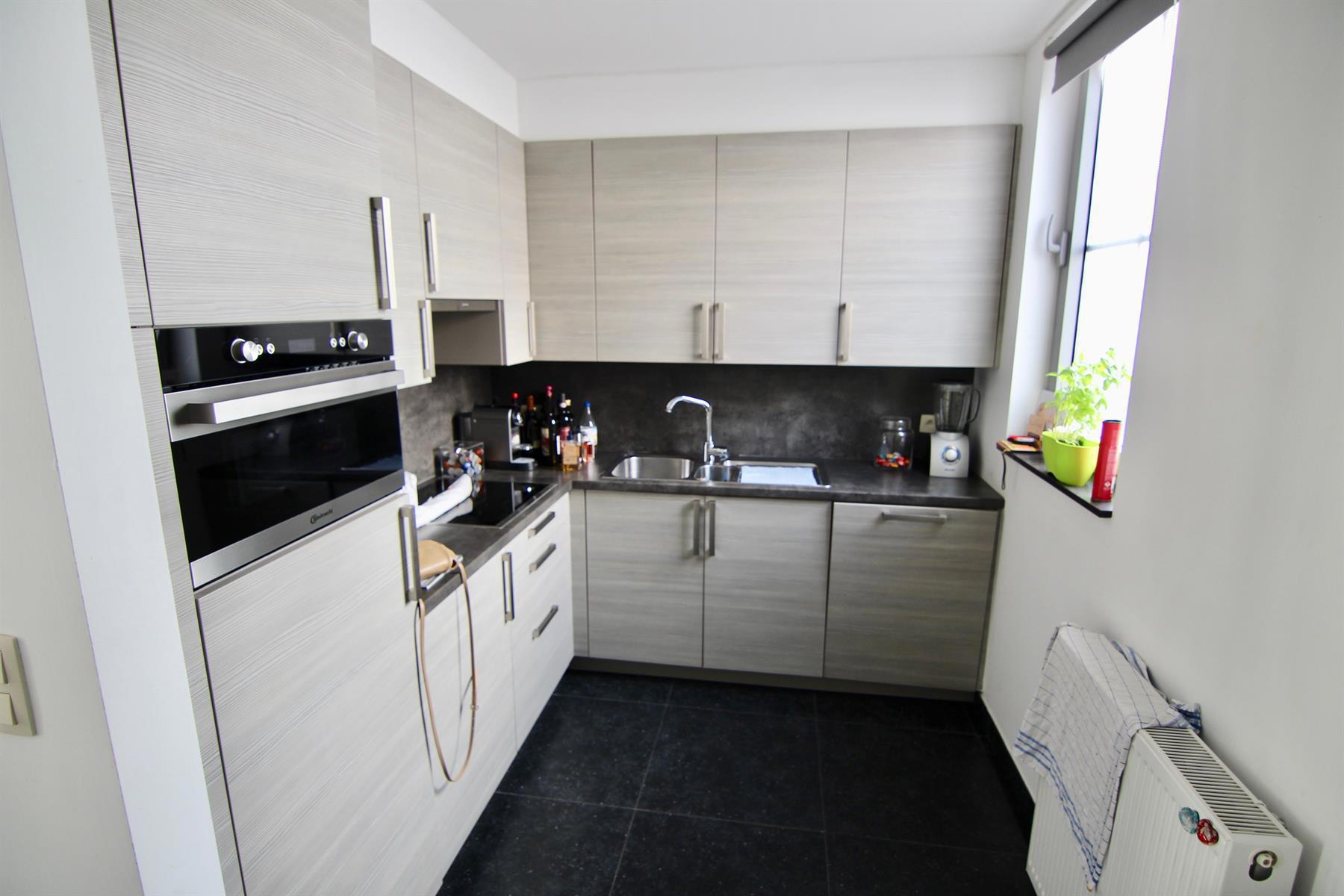 Huis te koop in Tienen met 6 slaapkamers - foto 4