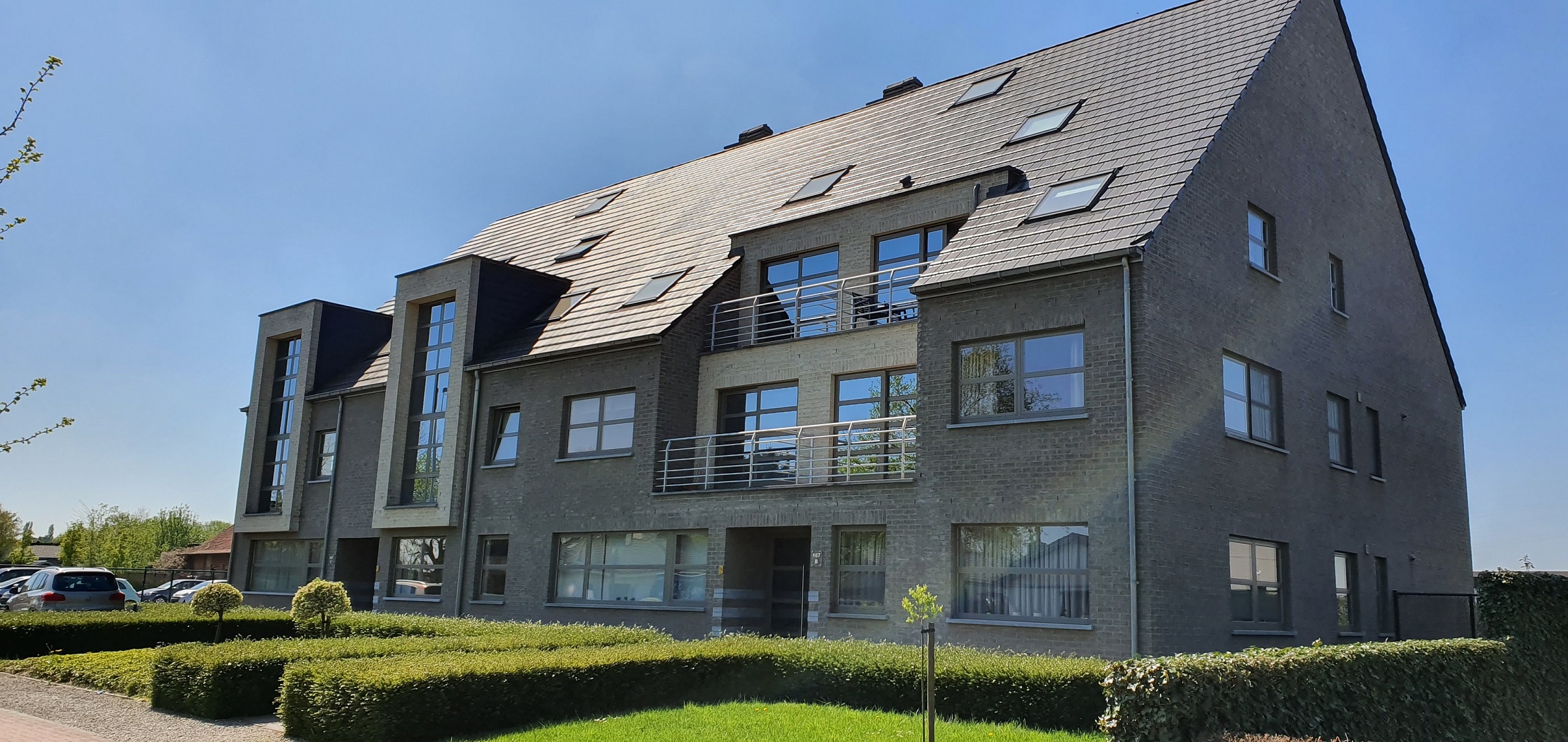 Appartement te huur in Sint-Niklaas met 2 slaapkamers - foto 1