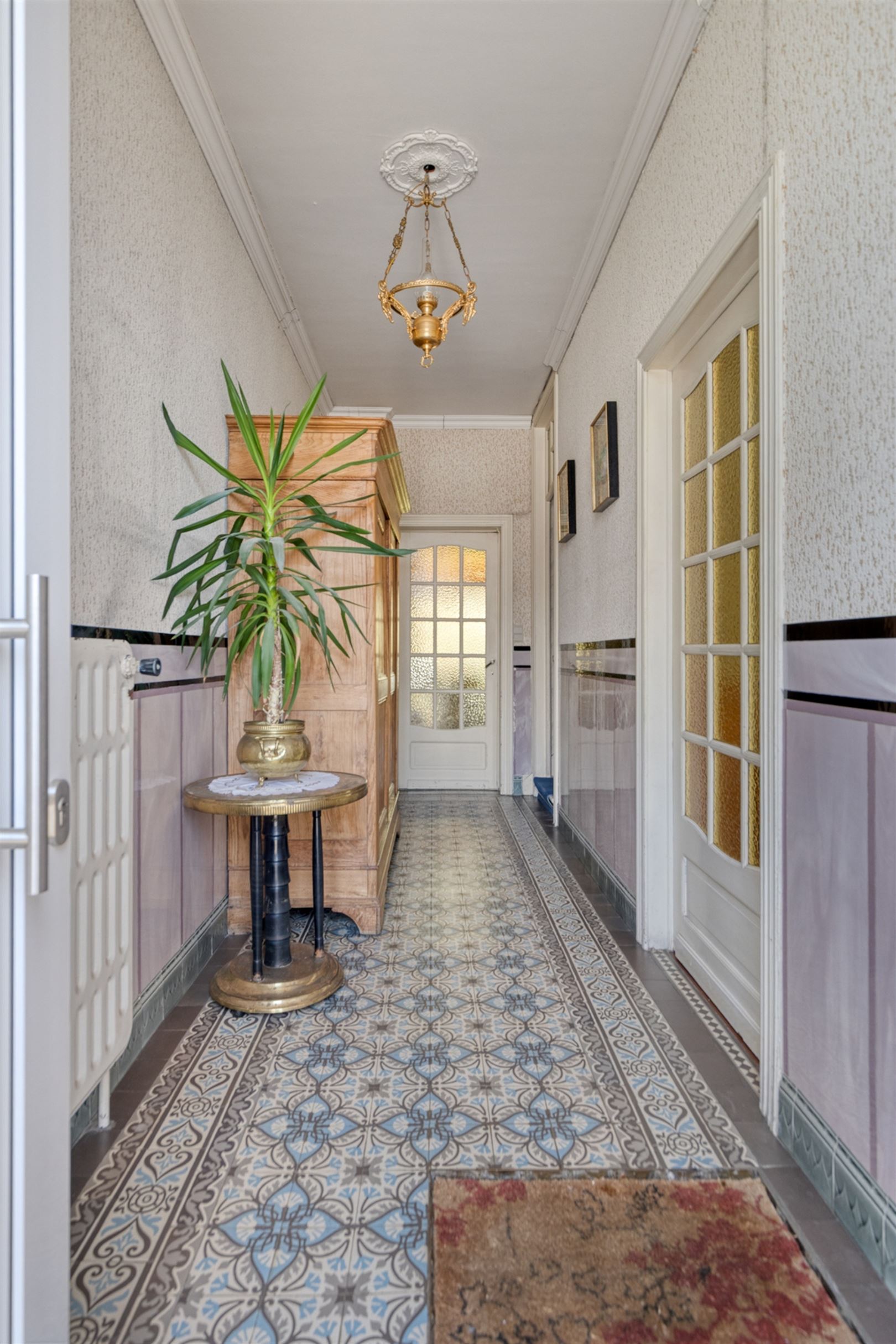 Te renoveren woning met 4 slaapkamers - foto 4