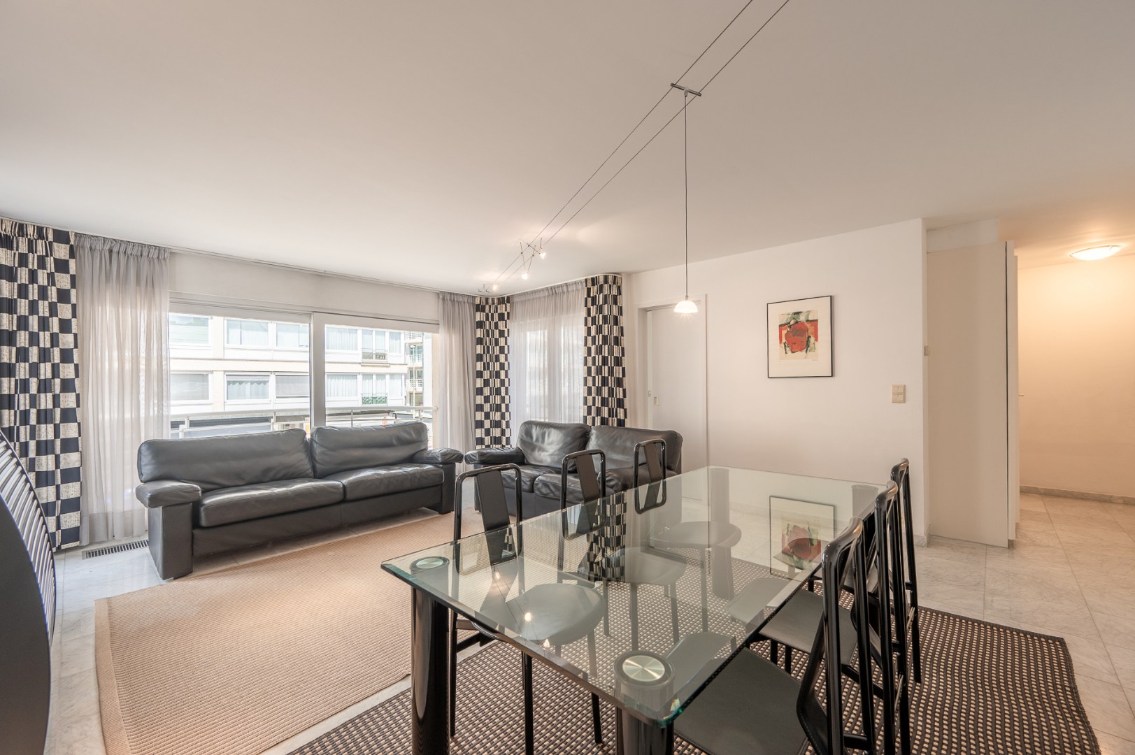 Twee-slaapkamer appartement in standingvolle villaresidentie in het Zoute - foto 4