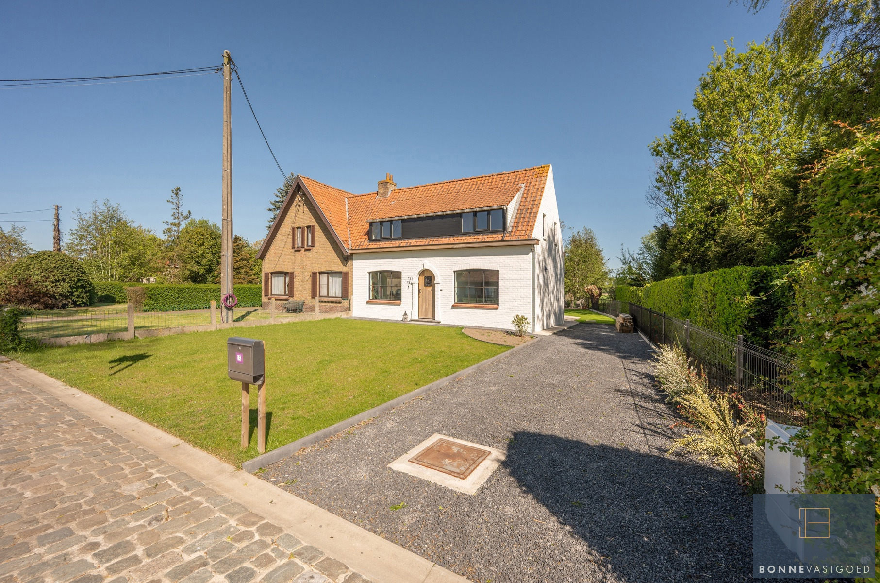 Energiezuinige halfopen bebouwing in groene omgeving - foto 3