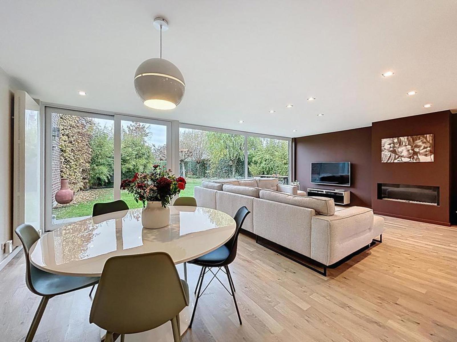 Woning op 704m² met 4 slpk, zonnepanelen en private tuin - foto 3