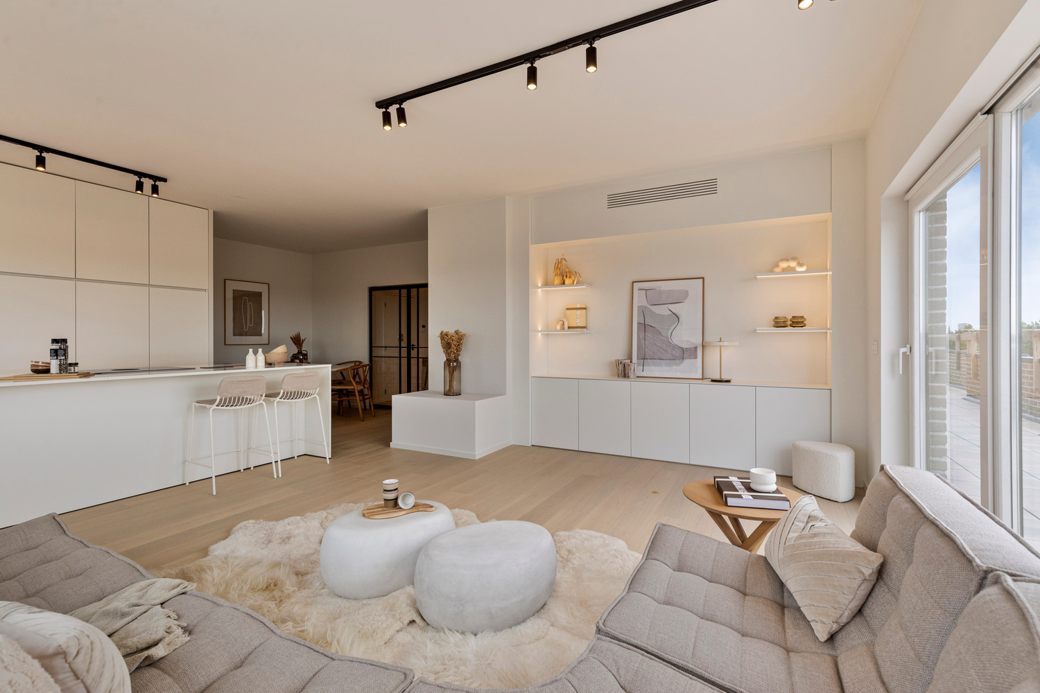 HIGH-END GERENOVEERD APP. MET 2 SLPKS, ZEEZICHT EN ZONNETERRAS RONDOM! - foto 5