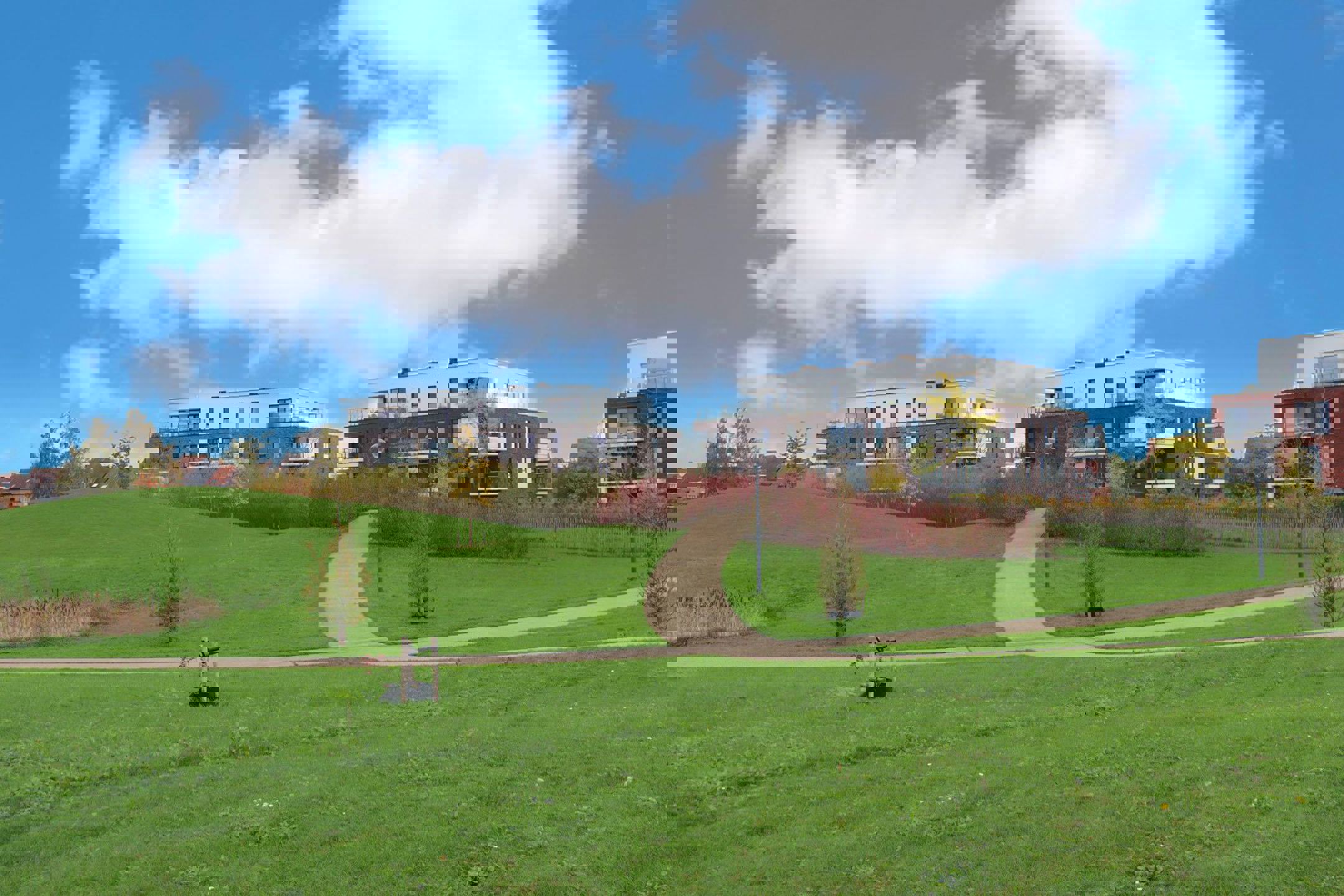 Recent appartement met 2 slk, terras, parking, en garage - foto 5