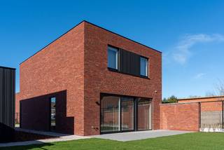 Deze kwalitatief opgebouwde alleenstaande woning (lot 126) combineert het comfort van een open bebouwing met de vrijheid om het interieur nog...