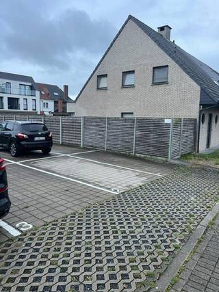 Garage à louer à Waregem