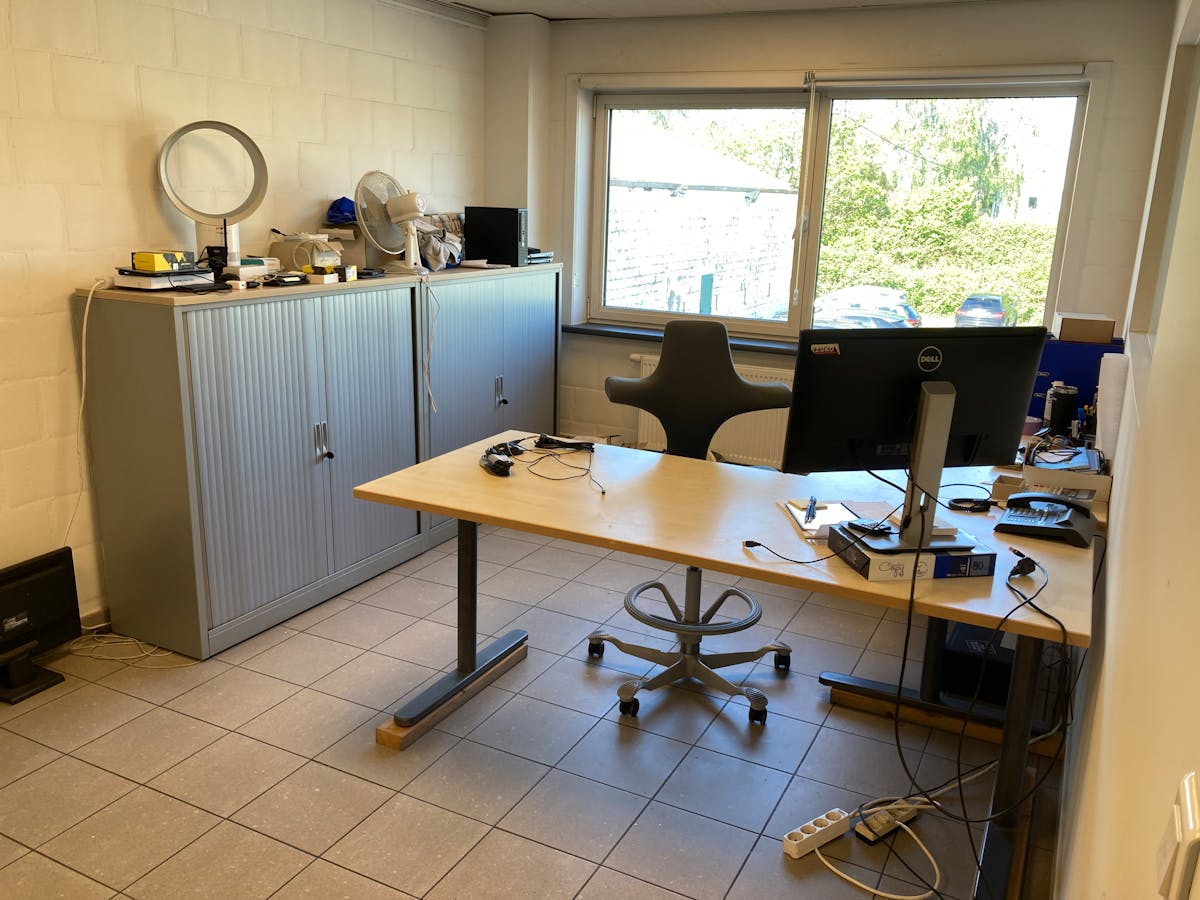 Entrepôt (450 m²) avec stockage extérieur (1 275 m²) à Evergem - photo 4