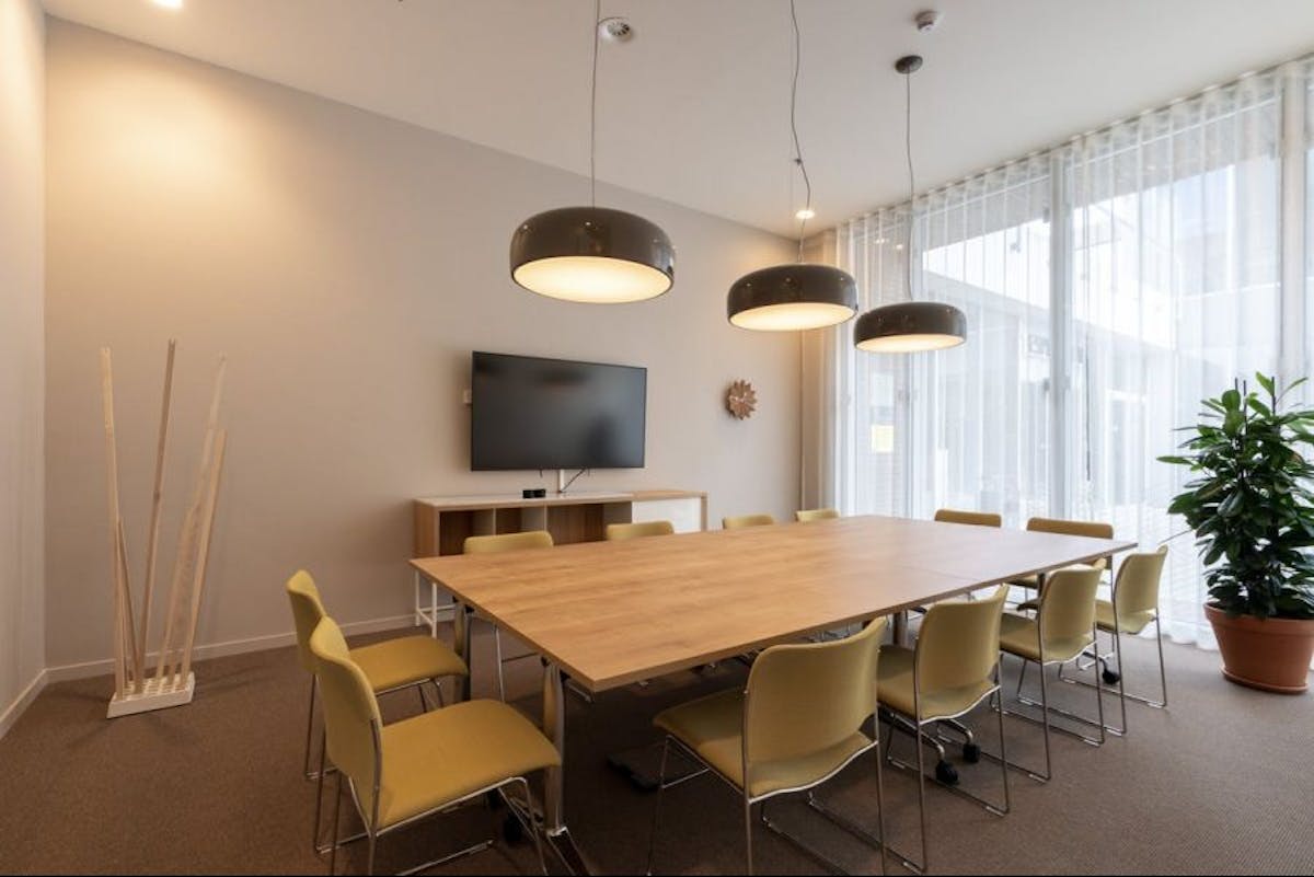 All-in offices (437-2,500 m²) in Office Park in Ghent - photo 4
