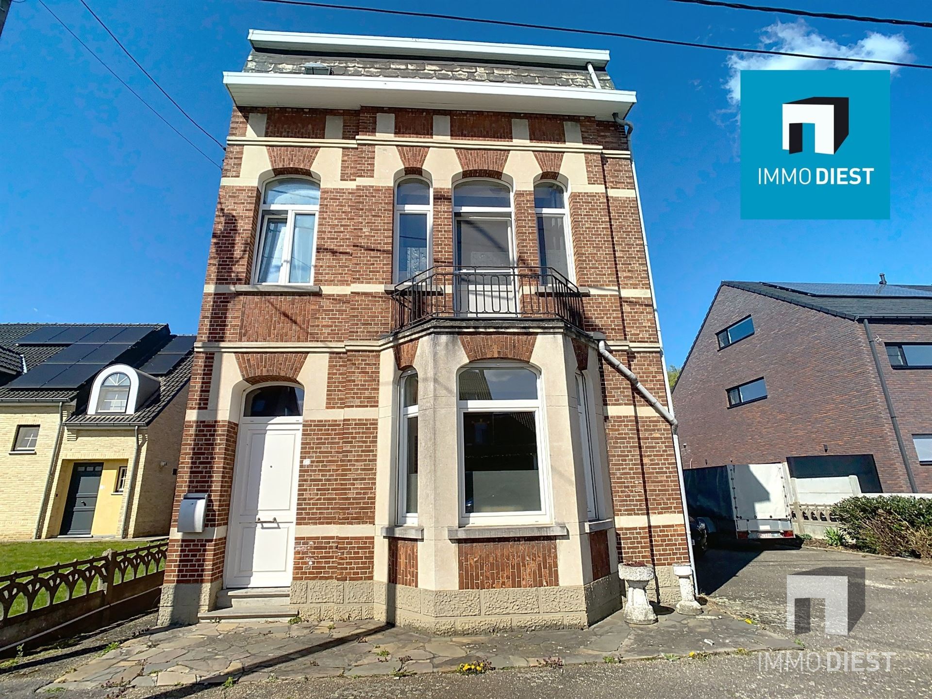 Karakterwoning met veel potentieel - foto 1