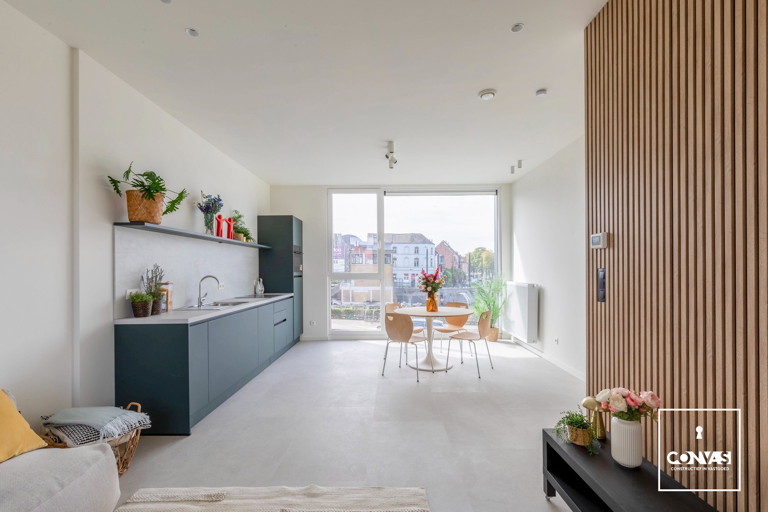 Gerenoveerde woning met zicht op het water nabij centrum - foto 2