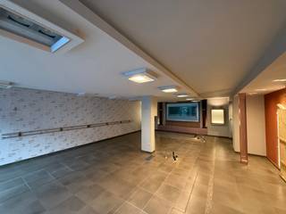 Commercial for rent in Mol