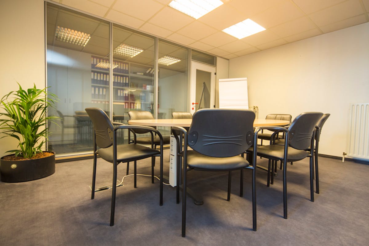 Immeuble de bureaux à louer d'environ 500 m² bruts à Harelbeke - photo 5