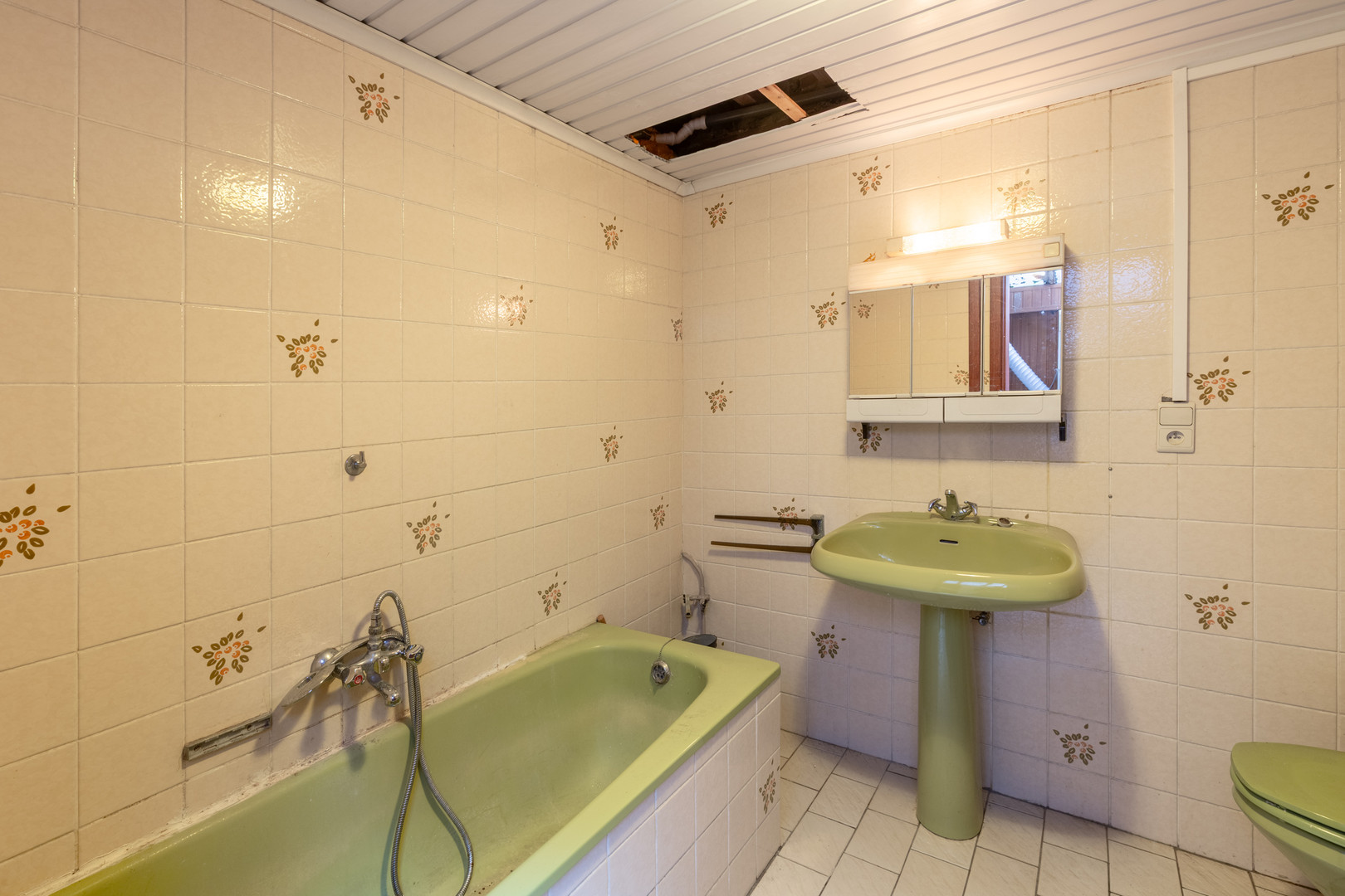 Te renoveren woning met 4 slpk en veel potentieel - photo 5