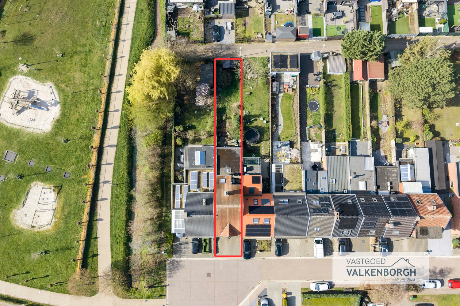 Interessant opbrengsteigendom met 2 duplexappartementen in hartje Hasselt. - foto 3