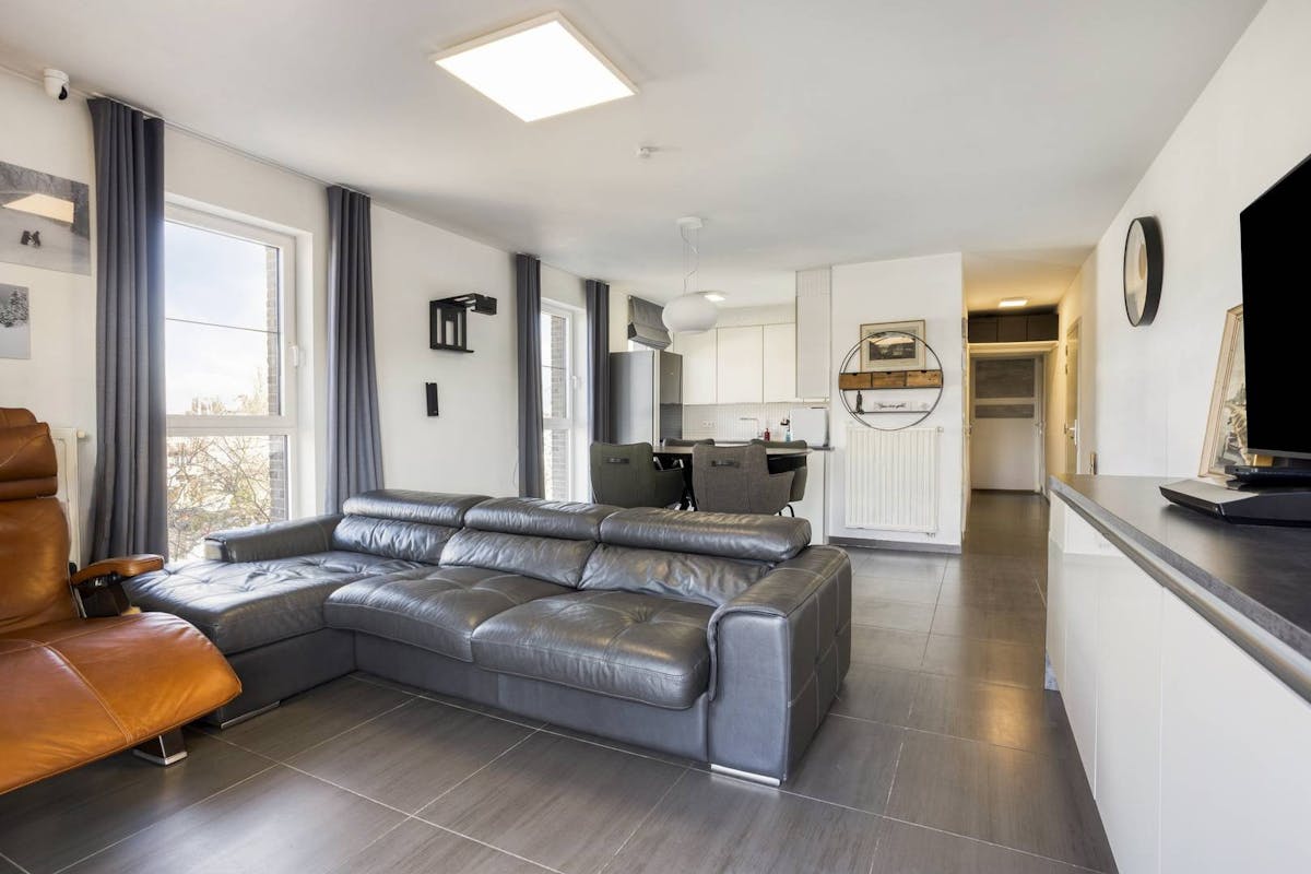 Appartement met 2 slaapkamers en terras te koop in Hoboken - foto 2