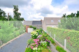Cette charmante maison est située dans une impasse extrêmement calme ! À l'arrière de la maison, vous pouvez profiter d'une vue sur l'Escaut...
