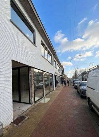 Commercial à louer à Schilde