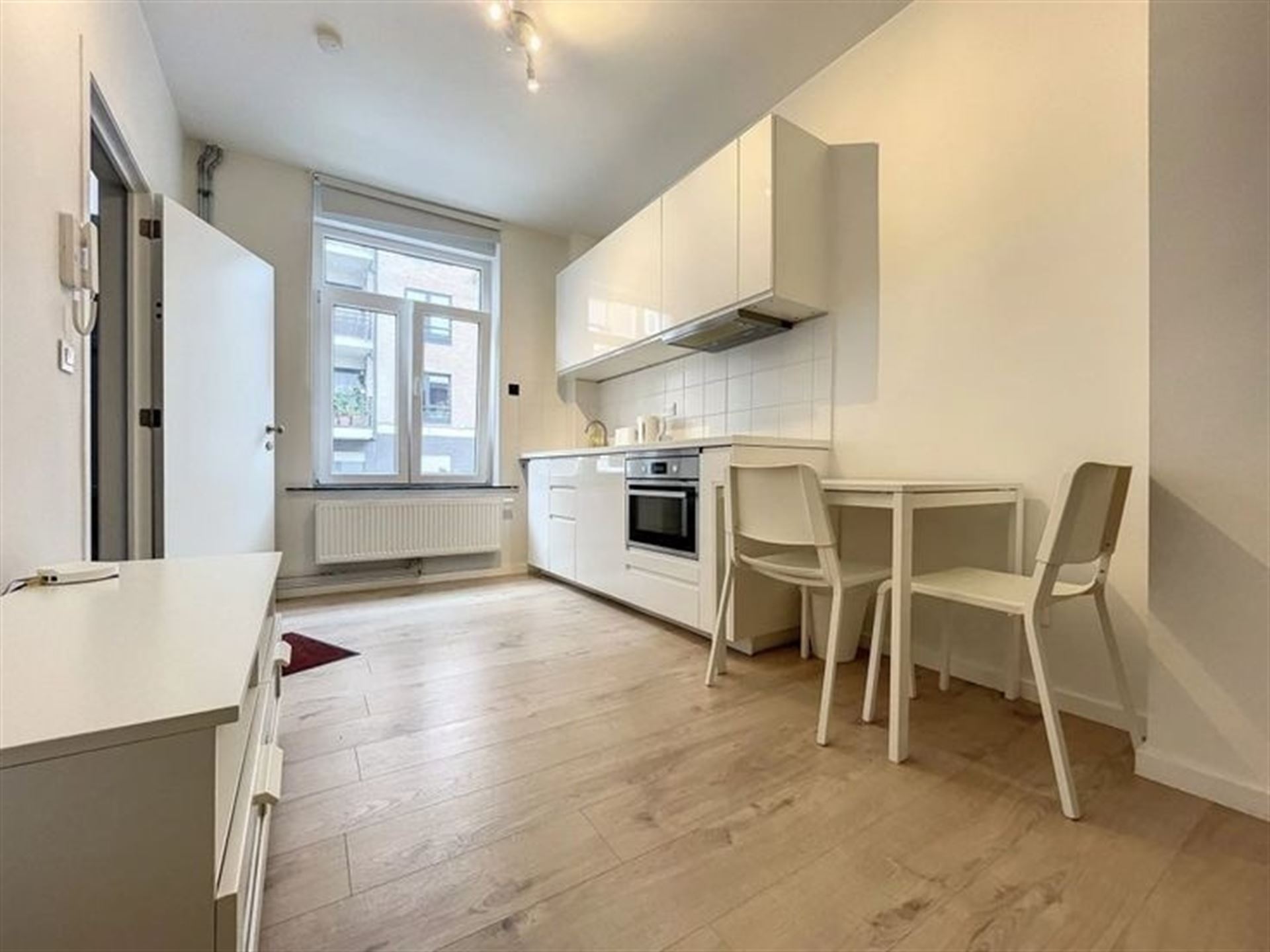 Huis op een toplocatie in de EU wijk met 3 luxekamers voor verhuur - foto 5