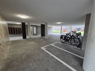 Prachtig en energiezuinig nieuwbouw appartement op een toplocatie te Oostakker. Dit appartement is volledig geschilderd en klaar om zijn...