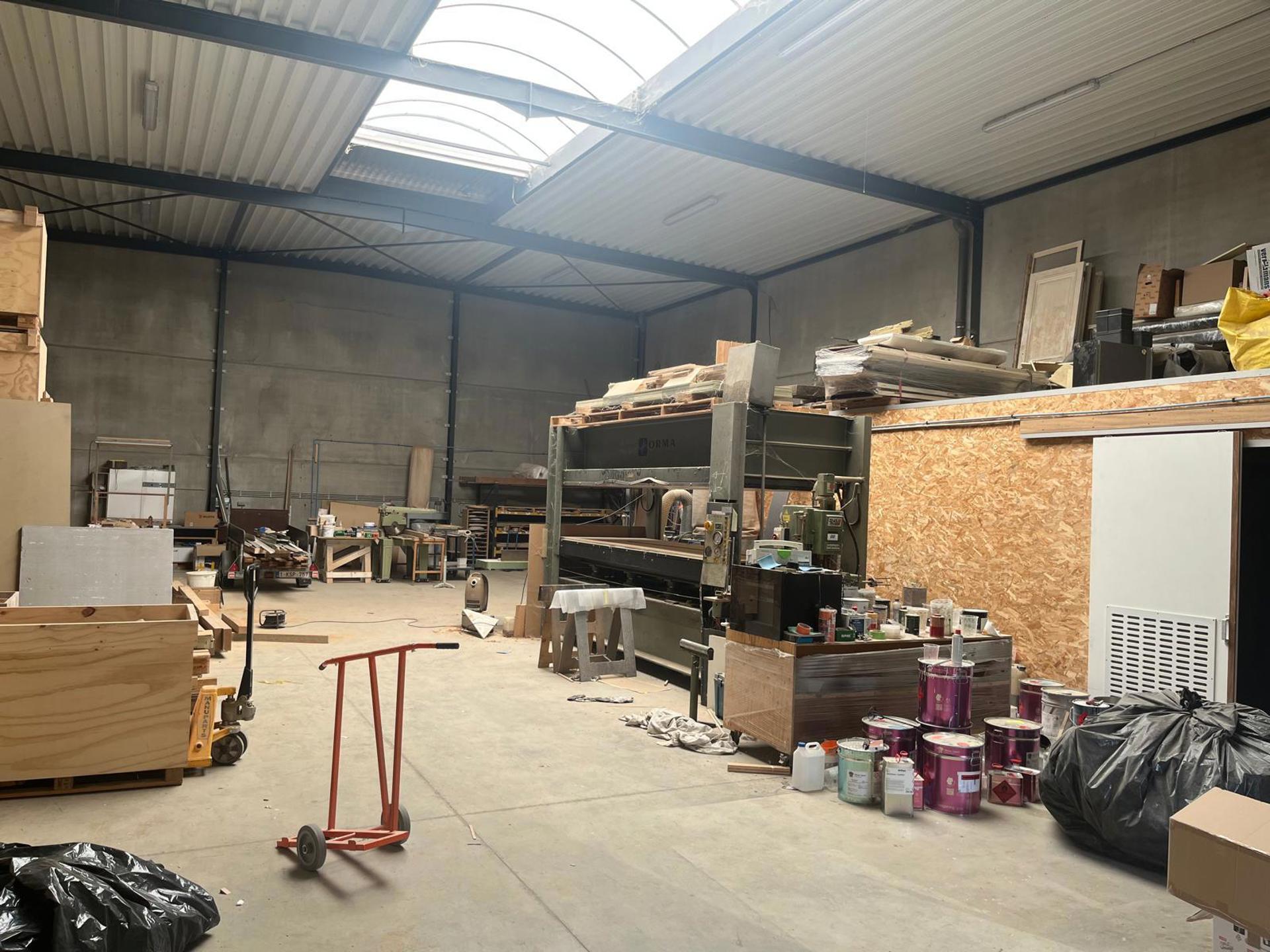 Commercial à louer à Ranst - photo 4