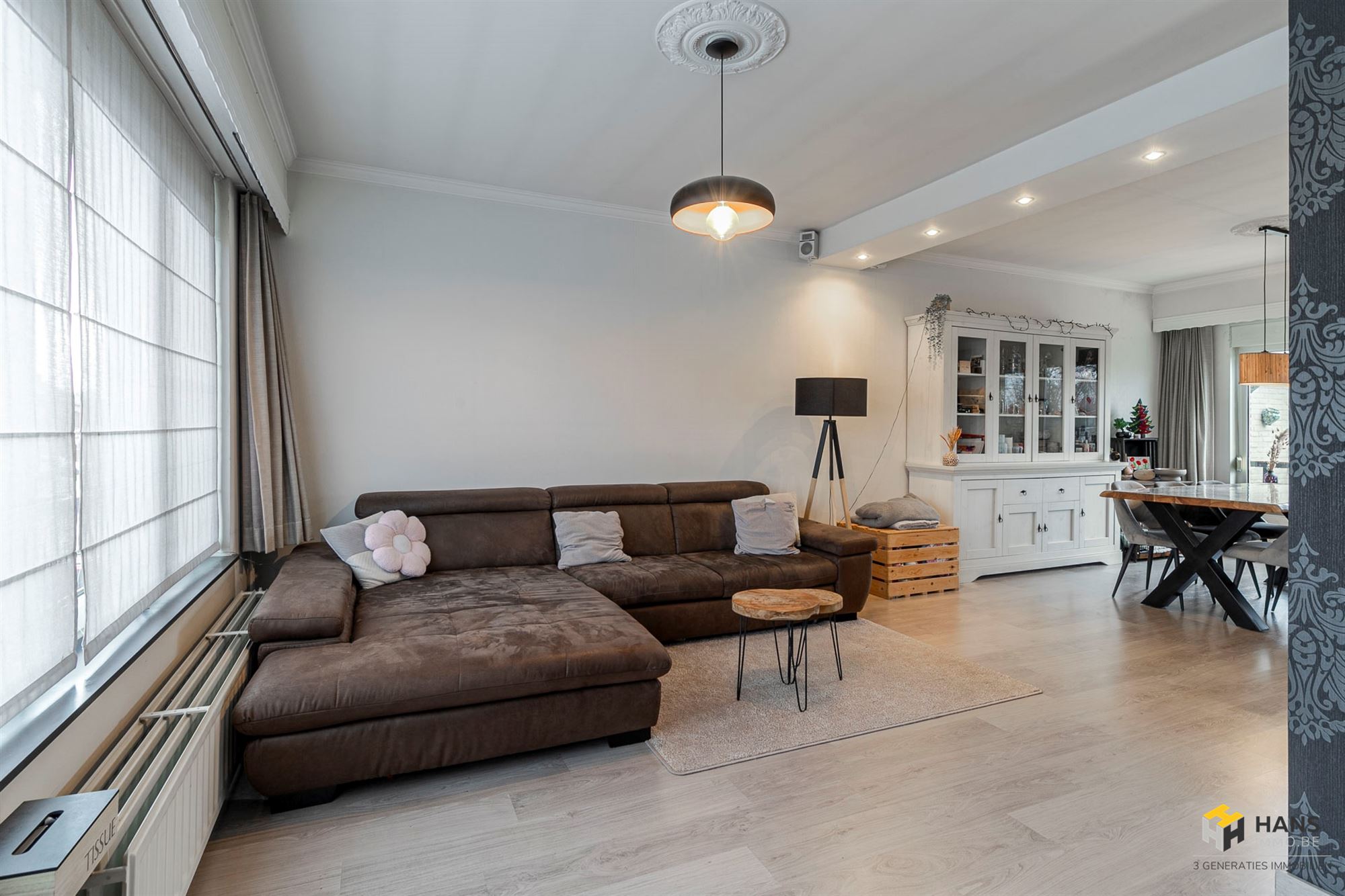 Instapklare bel-etage (130 m²) met 3 slaapkamers en zuid-west-georiënteerde tuin (90 m²) en terras (20 m²) in Kapellen. - foto 5