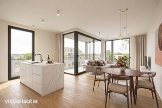 <p>Residentie Souvereyn bestaat uit 27 appartementen met 1, 2 of 3 slaapkamers en oppervlaktes tussen 64 en 136 m². Met een ruim terras of privétuin, verfijnde architectuur, ondergrondse staanplaatsen en duurzame energiebronnen zet het project energiezuinigheid, kwaliteit en wooncomfort voorop. <br /><br />Appartement A3.4 bevindt zich op de derde verdieping en heeft een oppervlakte van 93m². Het beschikt over een open ingerichte keuken, 2 slaapkamers en een terras van 10m².</p>