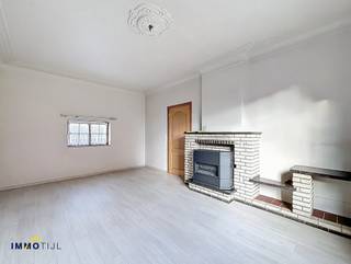 House for sale in Roosdaal