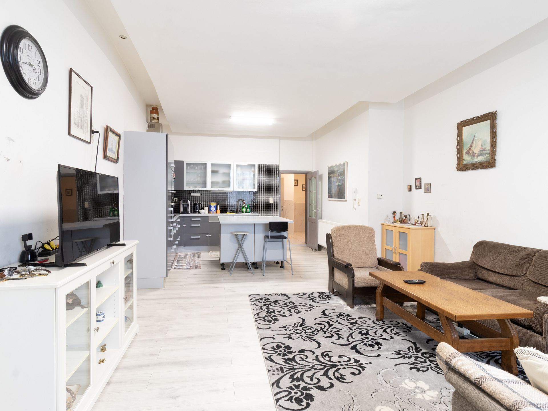 Opbrengsteigendom met zes appartementen in Hoboken - foto 2