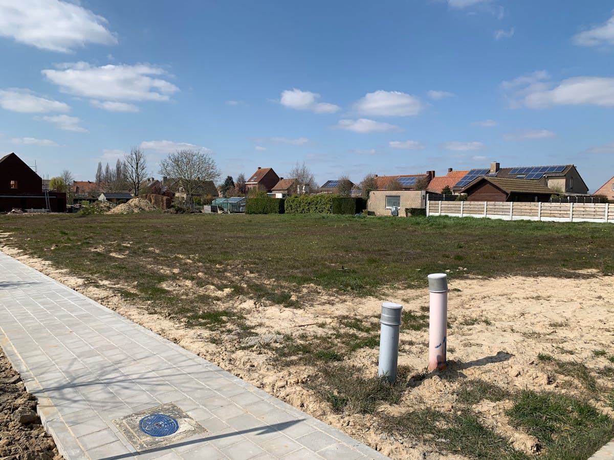 Bouwgrond voor open of halfopen bebouwing te koop in Watou - foto 4