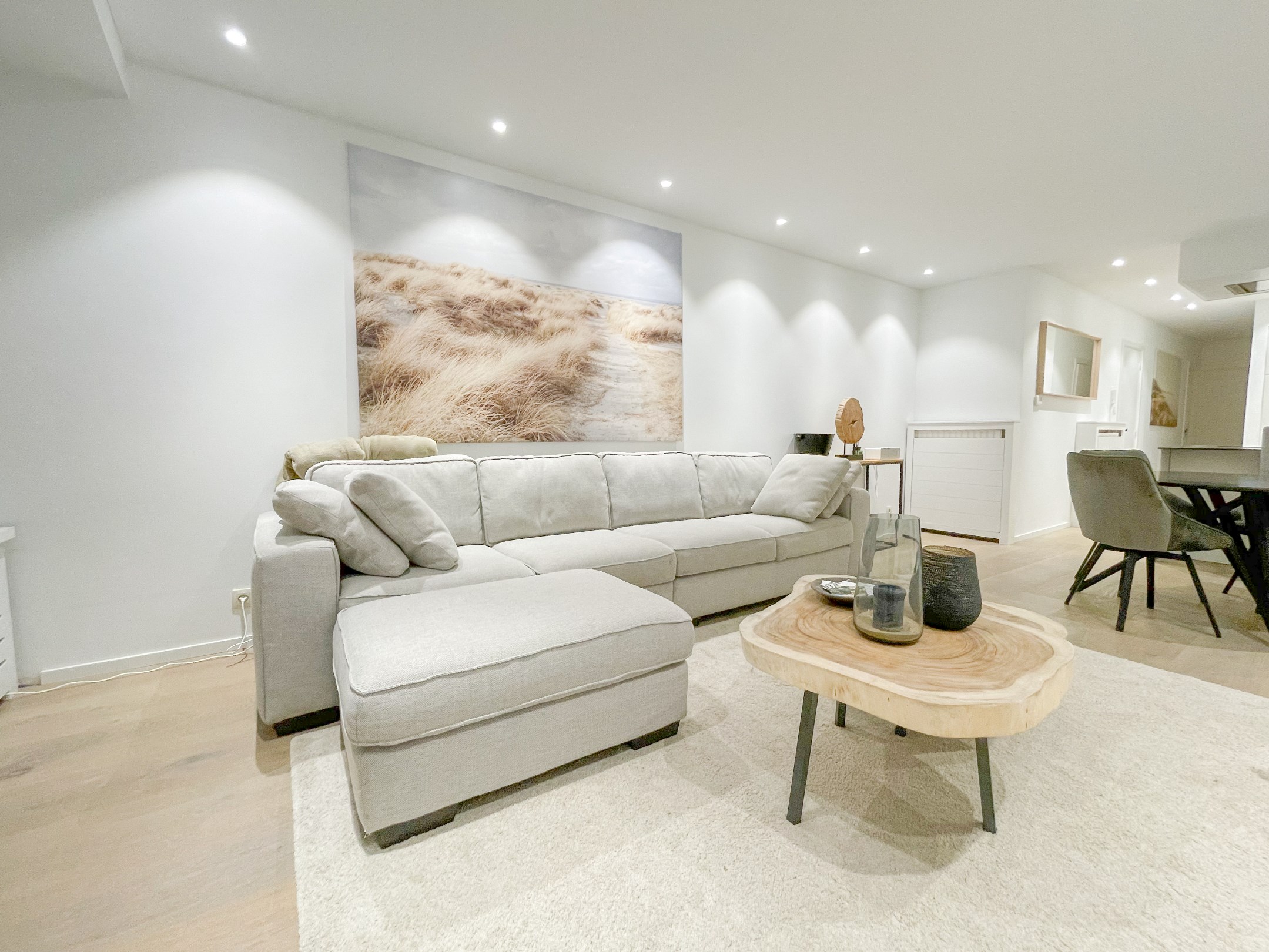 Stijlvol gerenoveerd appartement gelegen op een boogscheut van de zee. - foto 4