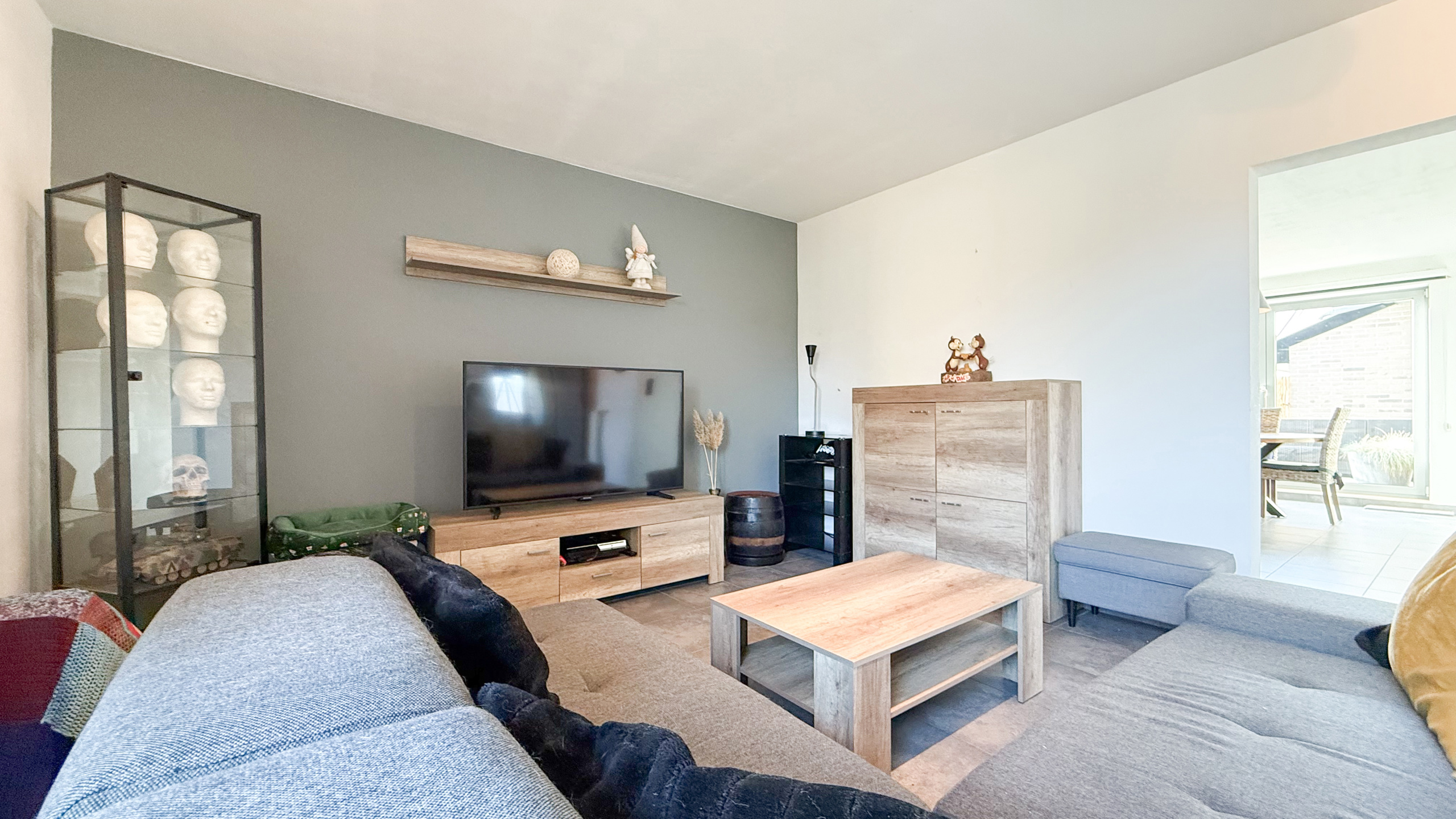 Ruim appartement van 105m² met terras en parking en EPC B! - foto 4