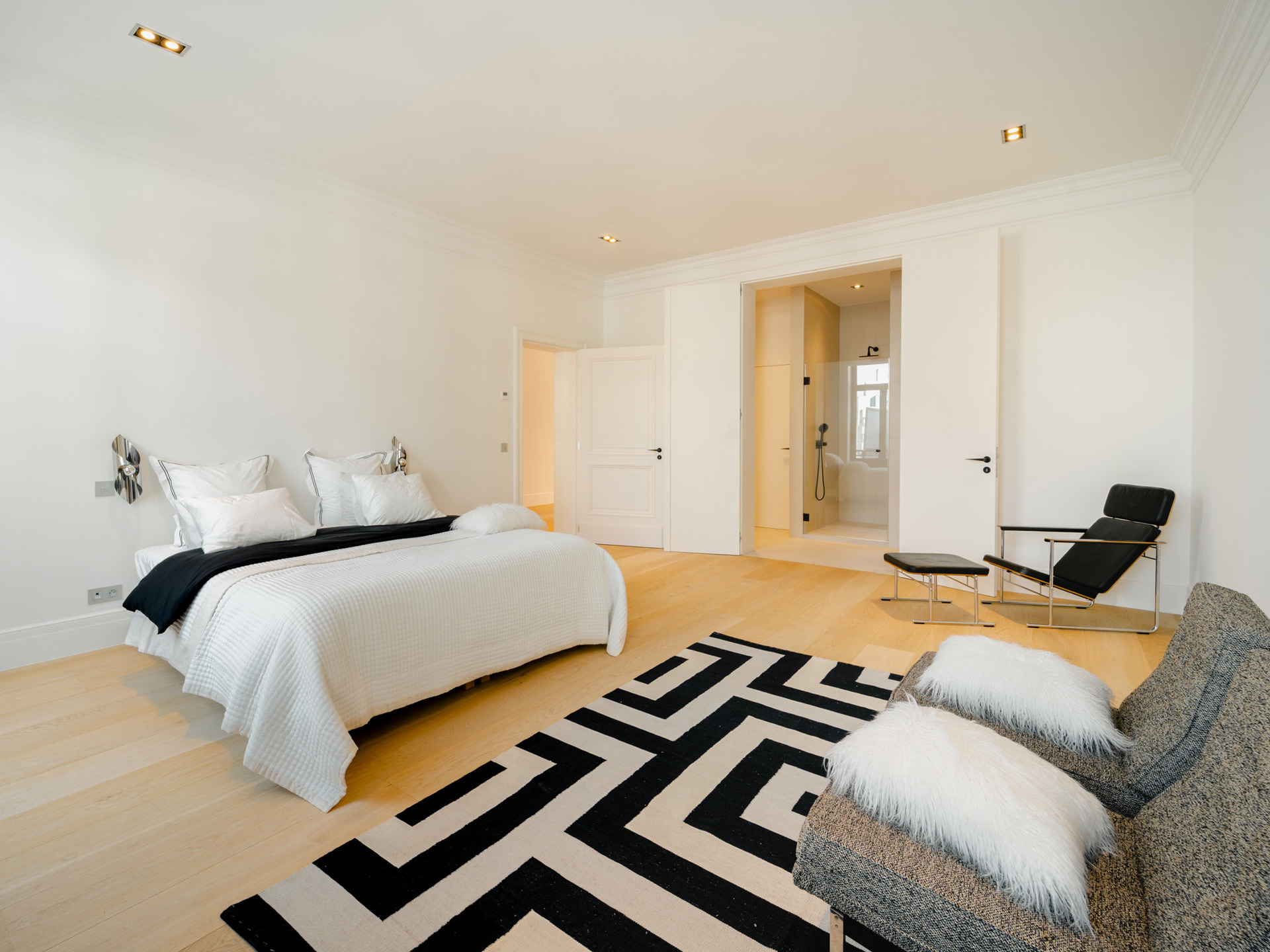 Apartment for sale in Ixelles with 2 bedrooms - photo 2