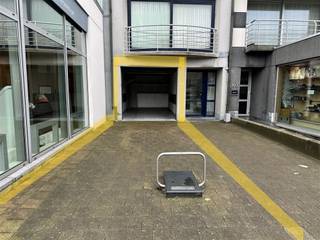 Garage for rent in Bredene