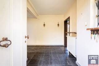 Vrijstaande, ongemeubelde villa gelegen de 2de lijn in het Zoute op een boogscheut van de Royal Zoute Tennis Club en op wandelafstand van de zee.Deze...