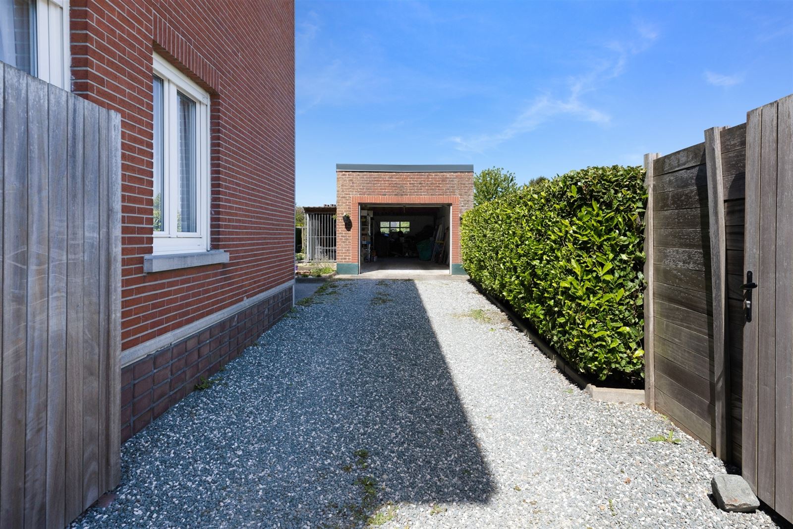 House - photo 4