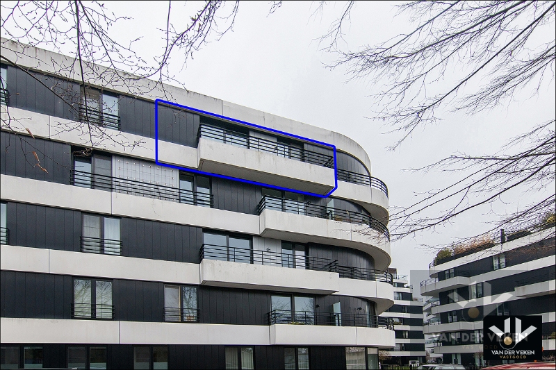 Lichtrijke studio met loftgevoel en terras op een Top locatie - foto 2