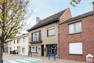 [[ DIT PAND NEEMT DEEL AAN DE ERA OPEN HUIZEN DAG OP 6/12 VAN 9:30 TOT 10:30 ]]Ben je op zoek naar een ruime woning met multifunctionele...