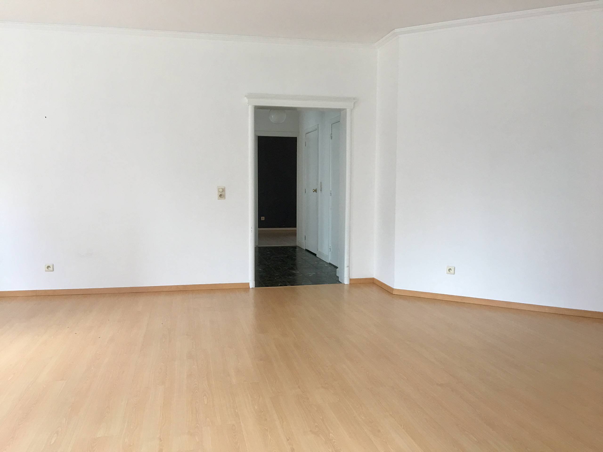 Apartment for rent in Antwerp with 2 bedrooms - photo 4