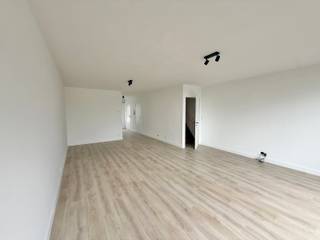 Lichtrijk appartement met ruim terras in het centrum van Sint-Katelijne-WaverOp zoek naar een leuk appartementje in het centrum van...