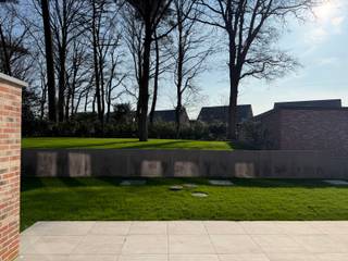 Op zoek naar een moderne, energiezuinige woning in een groene omgeving? Ontdek deze drie gloednieuwe woningen aan de Kalmthoutsesteenweg 157...