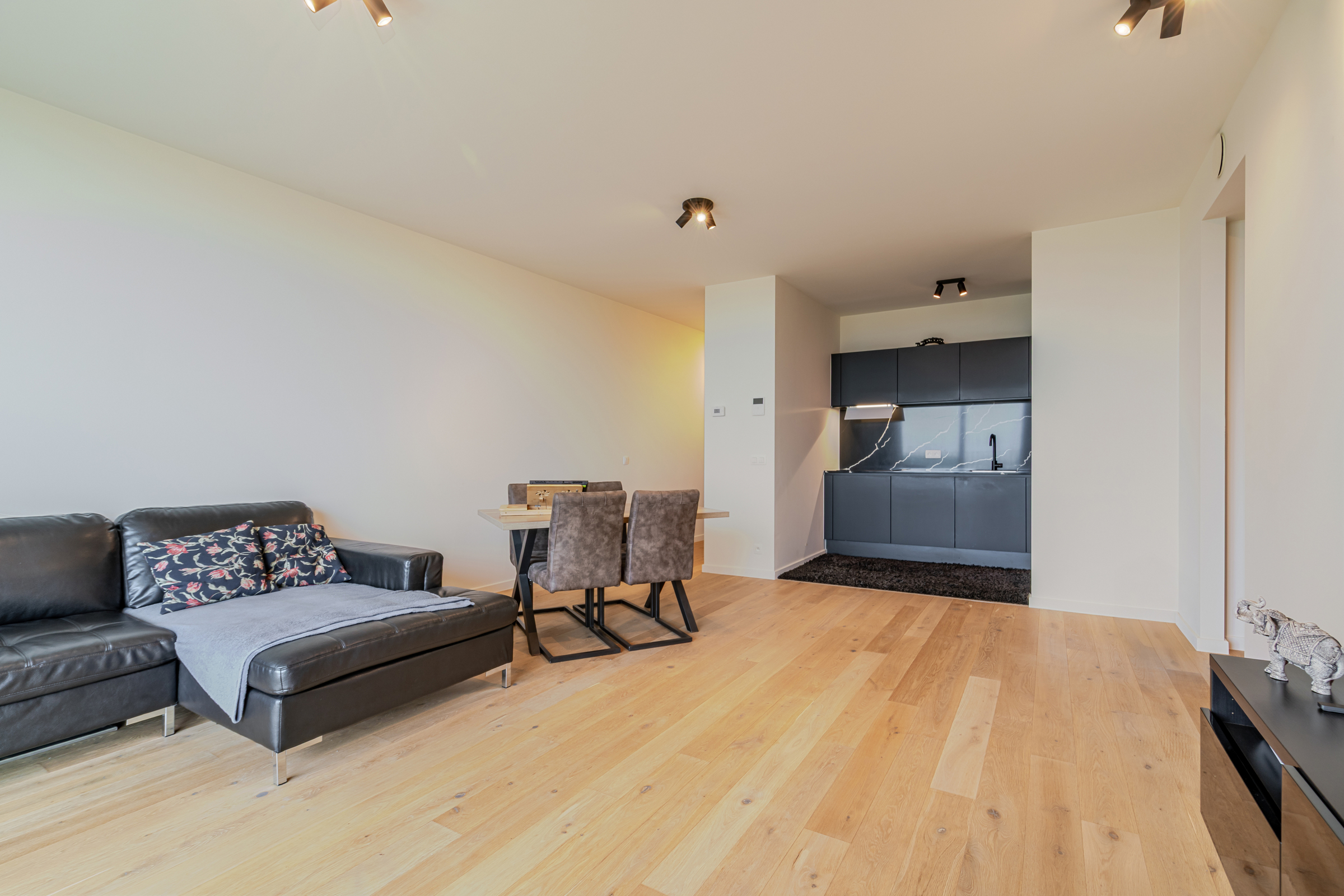 Appartement met panoramisch uitzicht op Linkeroever - foto 4