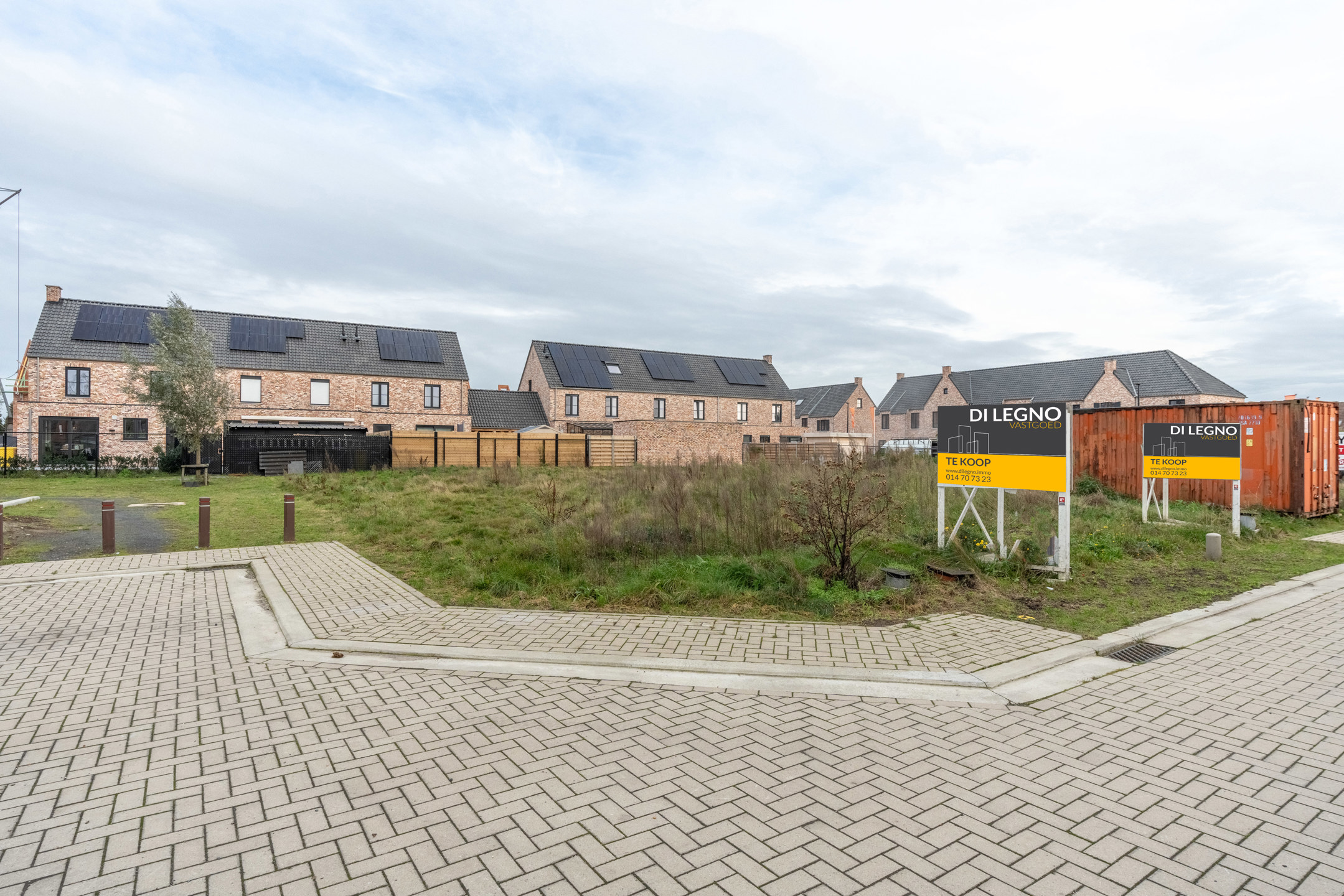 Knappe bouwgrond van 238 m² met tuin op het oosten - foto 4