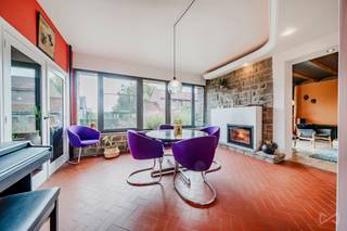 We Invest heeft het genoegen u deze prachtige 3-gevel architectenwoning uit 1958 aan te bieden, ideaal gelegen in een rustige buurt.Met een royale...