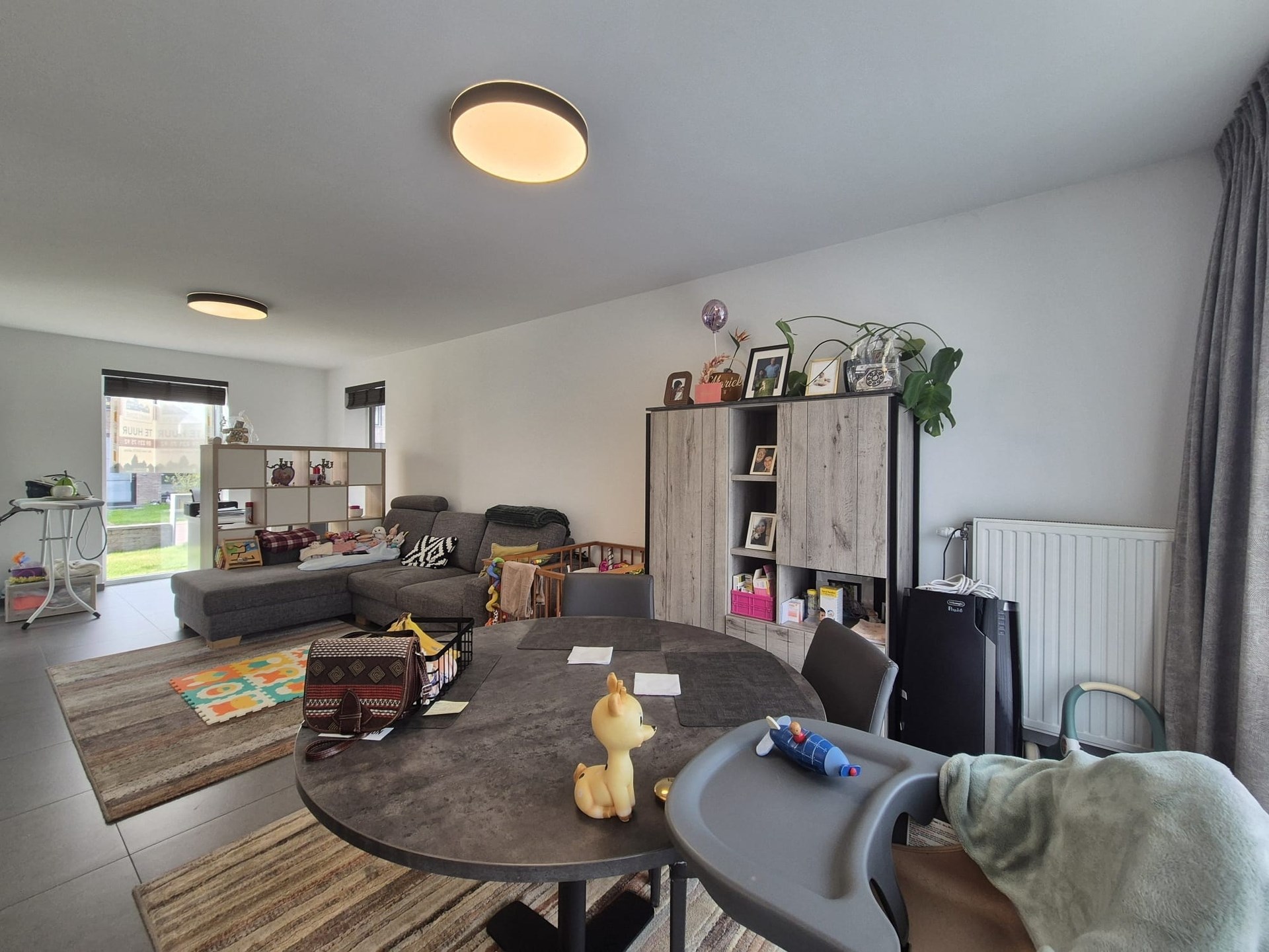 Rustig gelegen nieuwbouw woning met terras en tuin. - foto 3