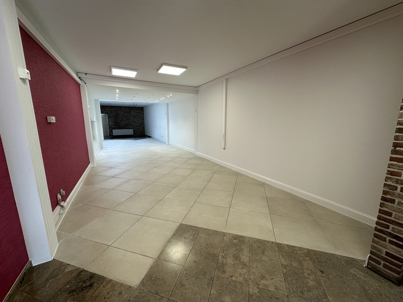 Commercial for rent in Geel - photo 2