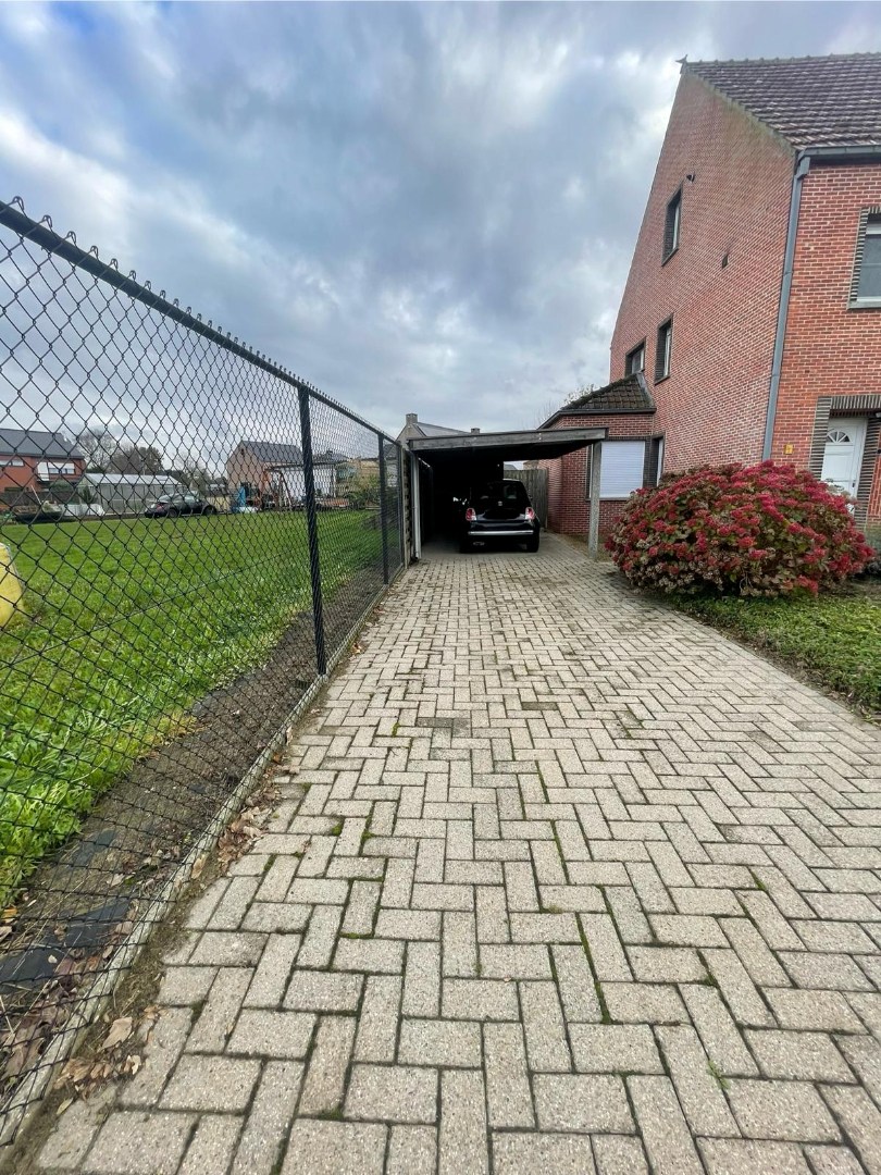 Goed onderhouden appartement met 1 slaapkamer en carport te huur in Geel! - foto 3