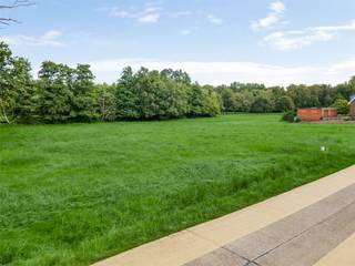 Exclusieve verkaveling met 9 percelen voor open bebouwing in rustige residentiële omgevingBent u op zoek naar de ideale plek om uw droomwoning te...