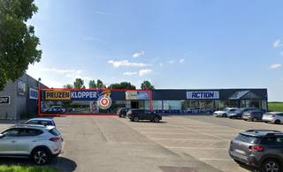 Deze ruime baanwinkel geniet van een topligging op een drukbezochte retailsite in Heers, waar zich onder andere Action en een fitnesscentrum...