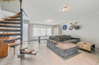Op zoek naar een uitstekend gelegen woning met garage in Beveren? Stop met zoeken, dit is je kans.Deze instapklare woning ligt op een toplocatie...