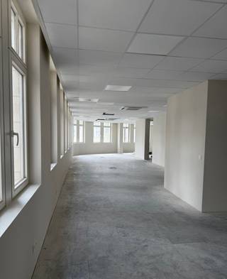 Dit gebouw werd oorspronkelijk ontworpen door de architecten Léonard en Henri Blomme in 1905 en gebouwd in opdracht van diamantair Louis...